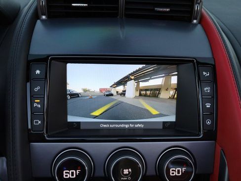 Used 2018 Jaguar F-TYPE Convertible image 34