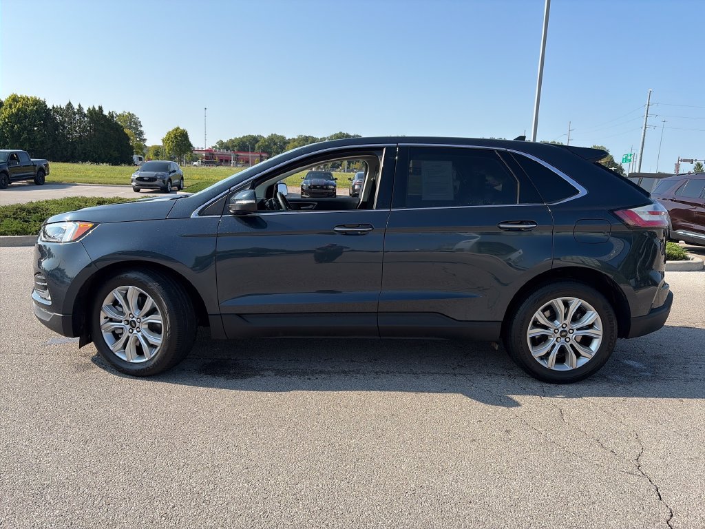 Used 2023 Ford Edge Titanium w/ Equipment Group 301A AWD/4WD image 4