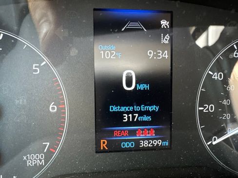 Used 2023 Toyota Corolla LE FWD image 15