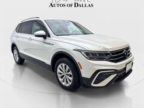 Used 2023 Volkswagen Tiguan SE AWD/4WD image 4