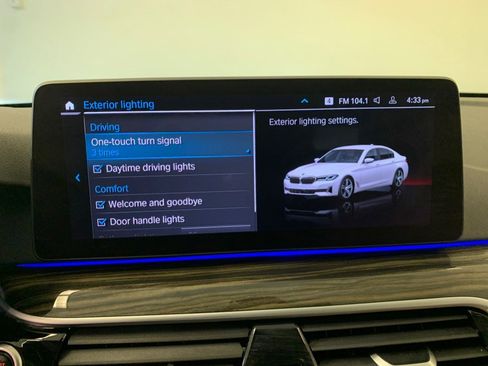 Used 2022 BMW 530i xDrive w/ Premium Package image 42