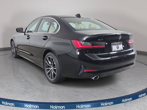 Used 2019 BMW 330i xDrive Sedan w/ Convenience Package AWD/4WD image 8