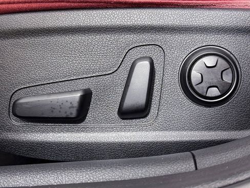 Used 2019 Kia Stinger GT1 image 31