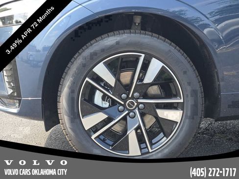 Used 2026 Volvo XC60 B5 Core w/ Protection Package Premier image 14