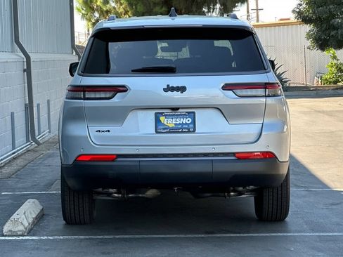 New 2026 Jeep Grand Cherokee L 4WD image 5