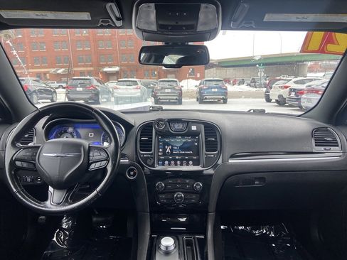 Used 2021 Chrysler 300 S image 15
