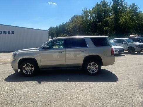 Used 2017 Chevrolet Tahoe LT RWD image 8