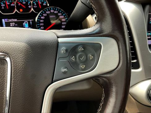 Used 2019 GMC Yukon SLT AWD/4WD image 11