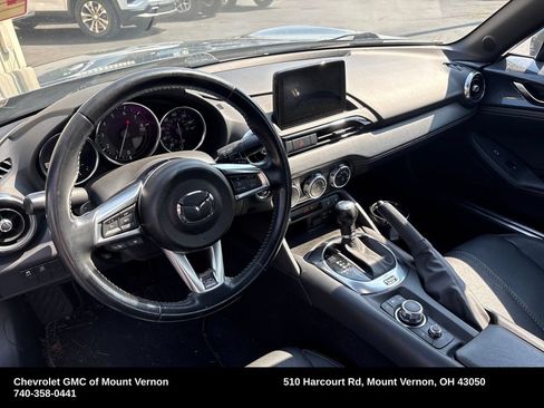 Used 2021 MAZDA MX-5 Miata RF Grand Touring RWD image 13