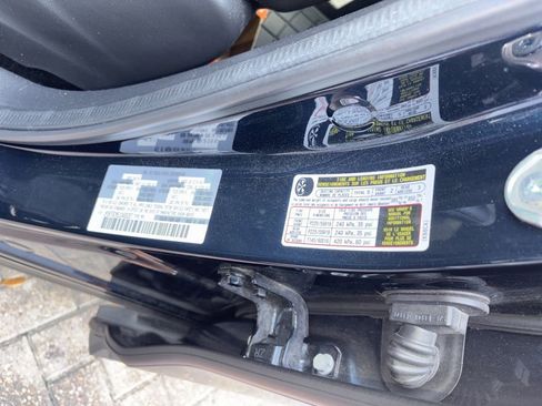 Used 2018 MAZDA CX-5 Touring image 3