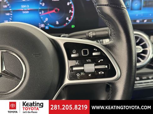 Used 2021 Mercedes-Benz GLB 250 4MATIC image 26