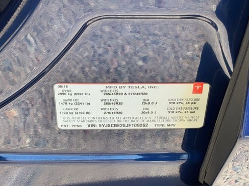 Used 2018 Tesla Model X 75D image 32