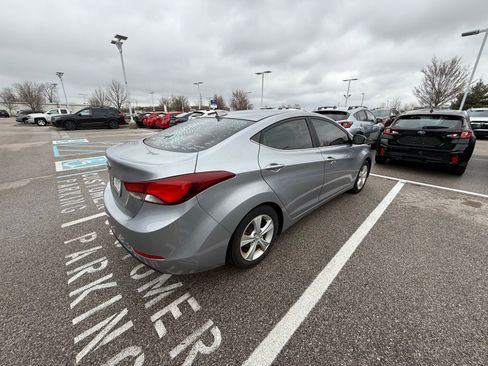 Used 2016 Hyundai Elantra Value Edition image 6