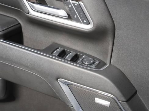 Used 2024 GMC Sierra 2500 SLT w/ Texas SLT Premium Package image 28