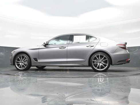 Certified 2024 Genesis G70 2.5T image 29