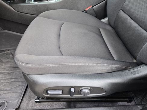 Used 2023 Chevrolet Malibu LT image 20