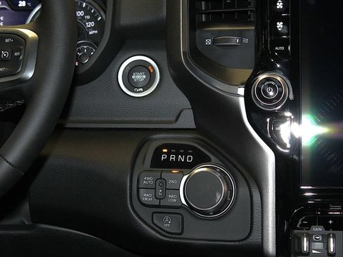 New 2026 RAM 1500 4x4 Crew Cab image 14