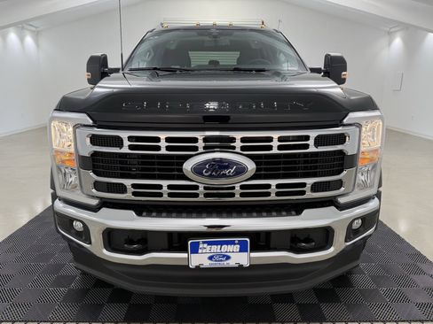 New 2025 Ford F450 XLT w/ XLT Value Package image 2