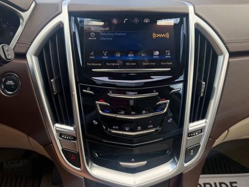 Used 2015 Cadillac SRX Performance w/ Driver Awareness Package AWD/4WD image 28