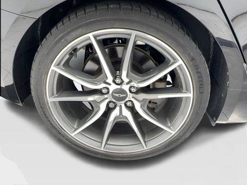 Used 2023 Genesis G70 2.0T RWD image 14