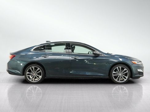 Used 2019 Chevrolet Malibu Premier w/ Sun and Wheel Package FWD image 6