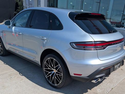 New 2026 Porsche Macan image 3