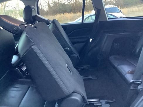 Used 2020 Lincoln Aviator Reserve w/ Elements Package Plus image 28