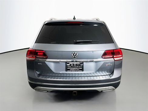 Used 2019 Volkswagen Atlas SEL Premium image 6