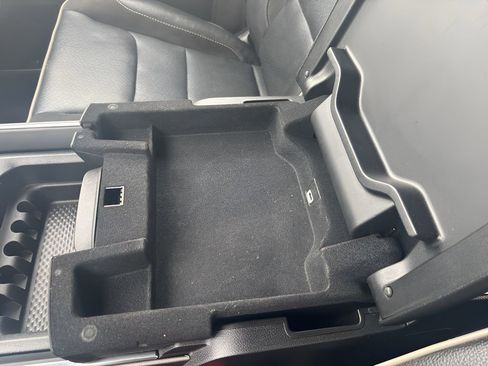 Used 2024 RAM 1500 Laramie image 26