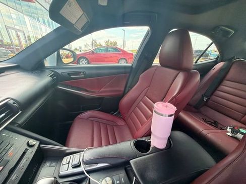 Used 2019 Lexus IS 300 F Sport w/ F Sport Package AWD/4WD image 8