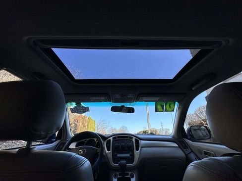 Used 2007 Toyota Highlander Base image 18