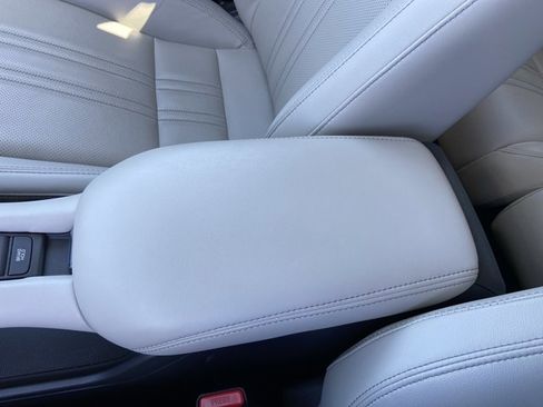 Used 2025 Honda HR-V EX-L image 41