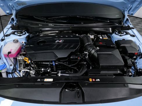 Certified 2025 Hyundai Elantra N image 32