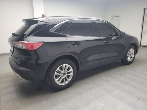 Used 2020 Ford Escape SE FWD image 10