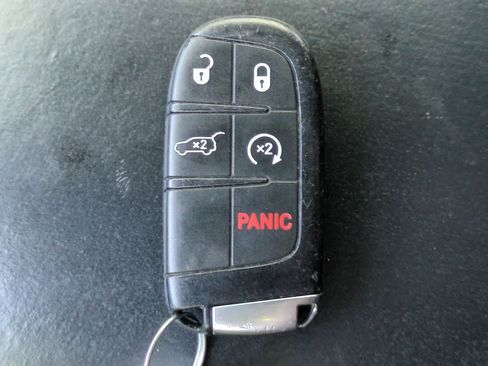Used 2024 Dodge Durango GT RWD image 37