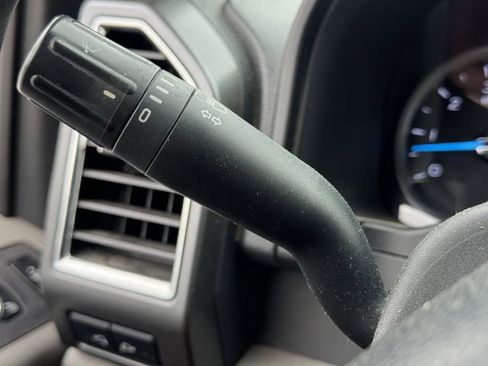 Used 2017 Ford F250 XLT w/ XLT Premium Package image 21