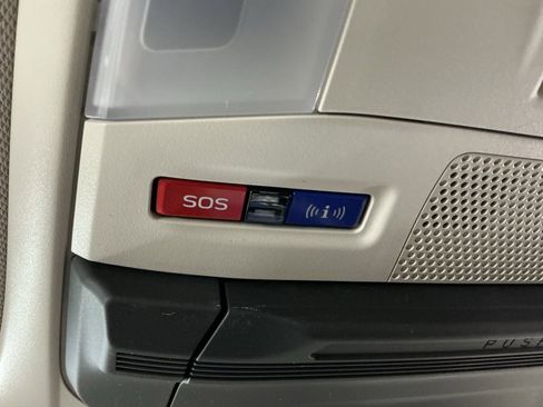 Used 2023 Subaru Ascent Touring image 22