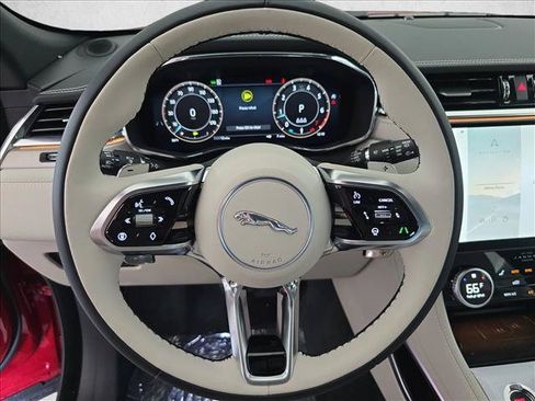 Used 2026 Jaguar F-PACE R-Dynamic S AWD/4WD image 15