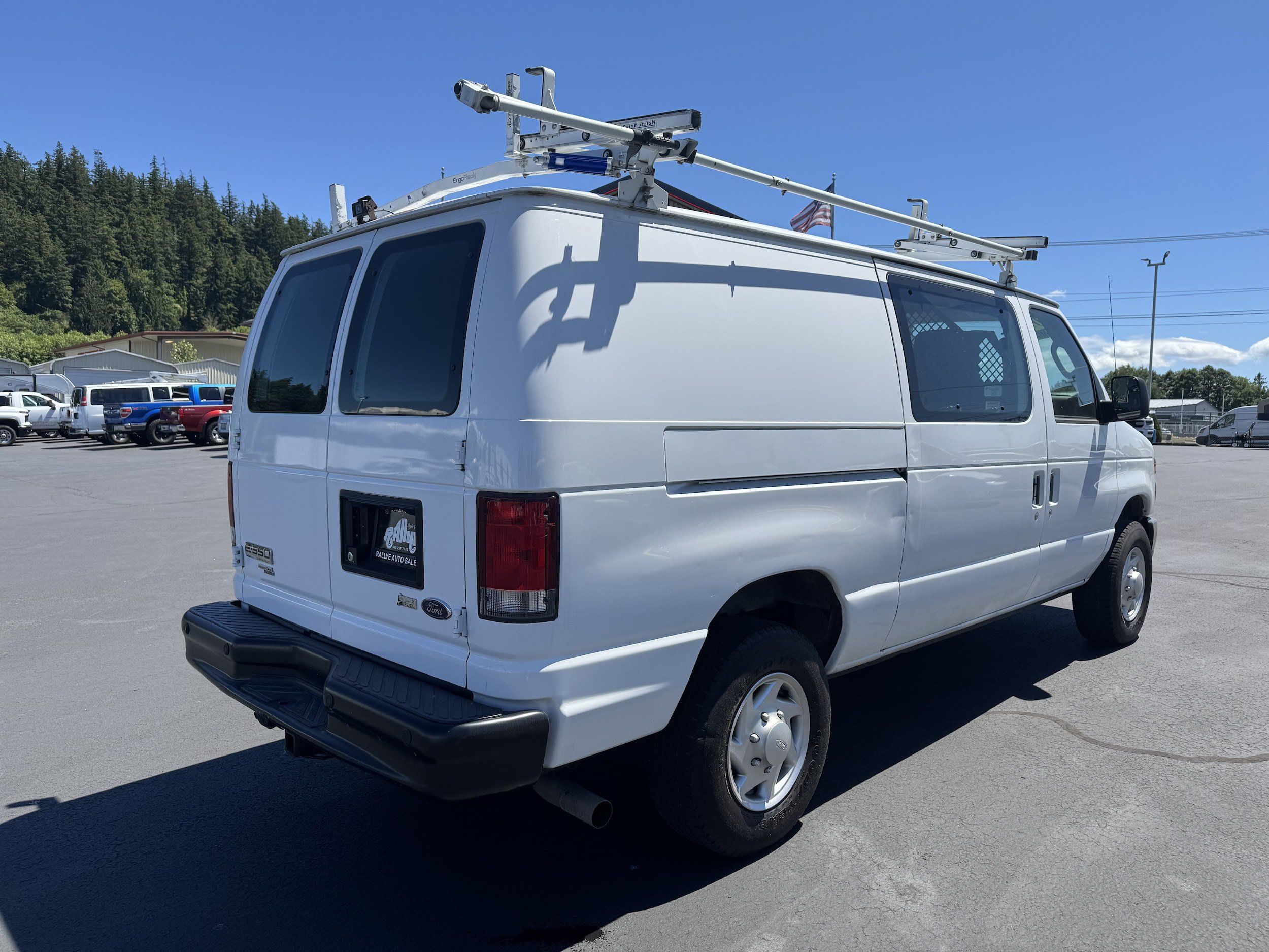 Used 2013 Ford E-350 and Econoline 350 Super Duty w/ PWR Group RWD image 4