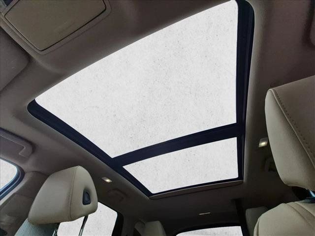 Used 2025 Acura MDX FWD image 21