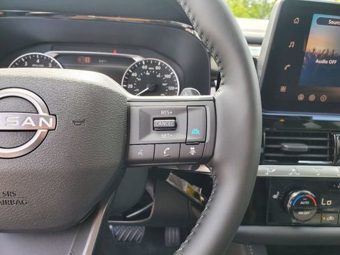 New 2026 Nissan Pathfinder SV w/ SV Premium Package FWD image 24
