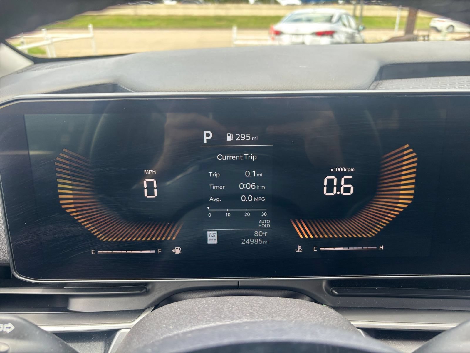 Used 2026 Kia Carnival FWD image 41