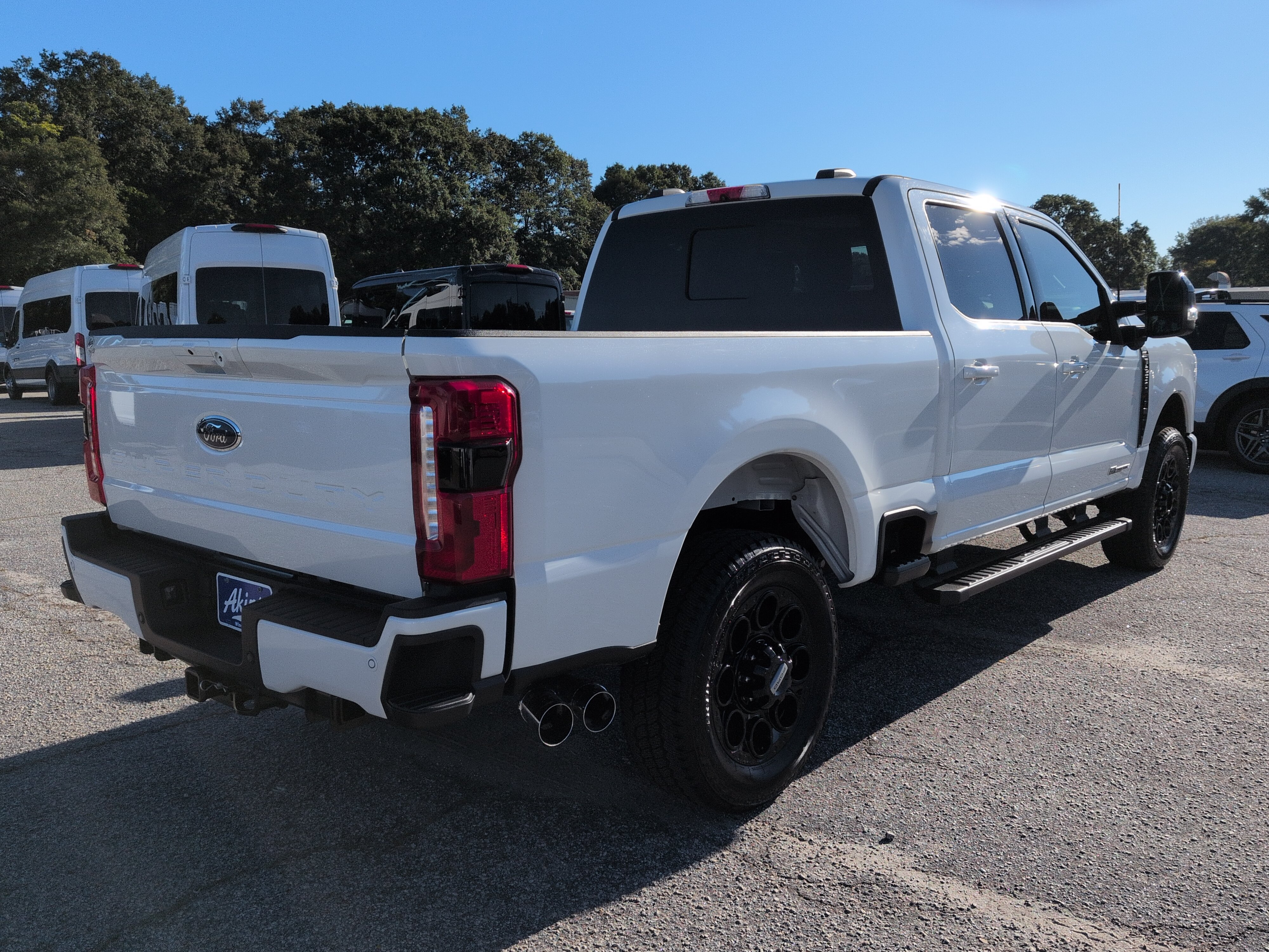 Certified 2024 Ford F250 Lariat w/ Lariat Ultimate Package AWD/4WD image 3
