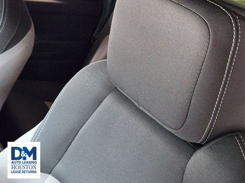 Used 2024 Toyota Tacoma TRD Off-Road image 22