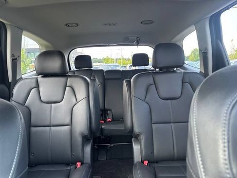 Certified 2024 Kia Telluride EX w/ EX Captain's Chair Package AWD/4WD image 9