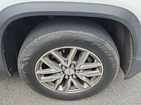 Used 2018 GMC Acadia SLE w/ LPO, Floor Liner Package image 11
