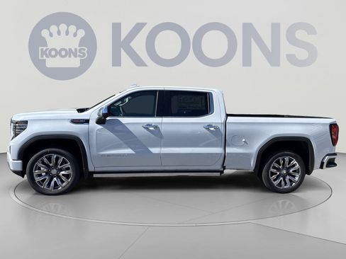 New 2026 GMC Sierra 1500 Denali w/ Denali Reserve Package AWD/4WD image 2