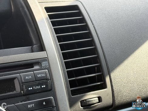 Used 2012 Nissan Sentra 2.0 FWD image 24