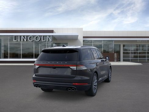 New 2026 Lincoln Aviator AWD w/ Jet Appearance Package image 8