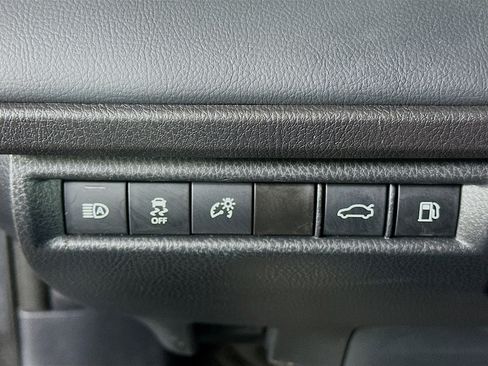 Used 2025 Toyota Camry XSE image 16